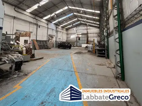 Alquiler de galpon dentro de predio empresarial Loma Hermosa
