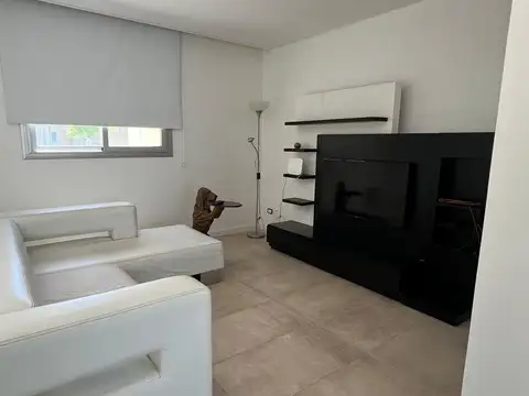 Casa 6 ambientes con 3 baños