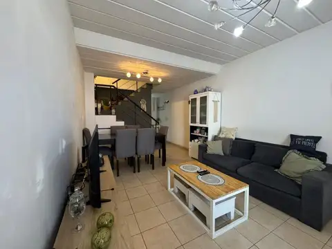 VENTA CASA TRIPLEX - SAN MIGUEL
