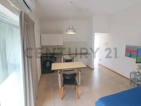 Venta de PH con patio en Villa Elvira, La Plata