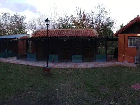 Casa Chalet  en Venta en City Bell, La Plata, G.B.A. Zona Sur