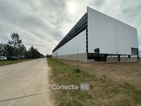 Nave Industrial en Carlos Spegazzini