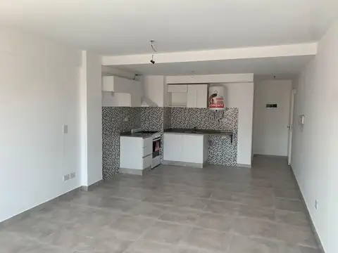 Departamento en Alquiler en Haedo, $ 490.000