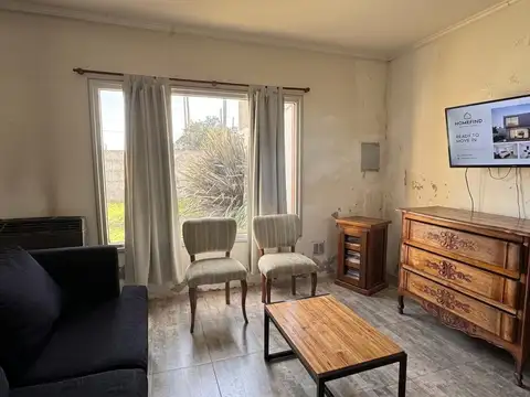 Casa 3 ambientes con 1 baño