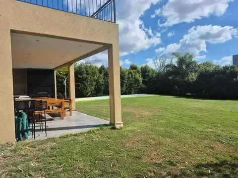 Casa en Venta al Noroeste