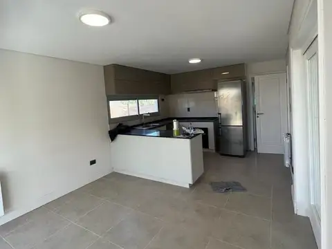 Casa en Venta en Maipu, USD 245.000