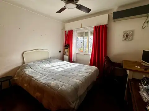 Depto Tipo Casa en Venta 64 años
