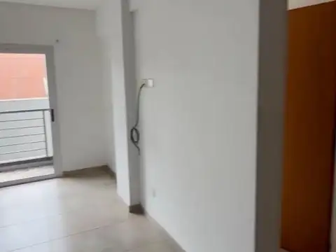 Departamento en Alquiler con 1 cochera