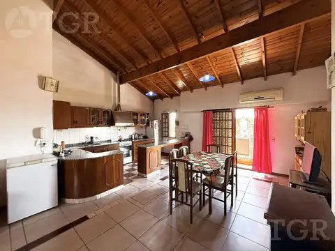 Venta PH en Pablo Podesta 170m2 totales Apto Credito Hipotecario