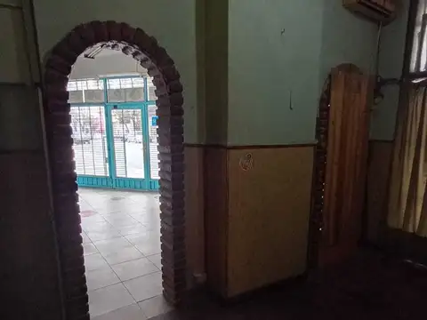 Local en Venta 40 años