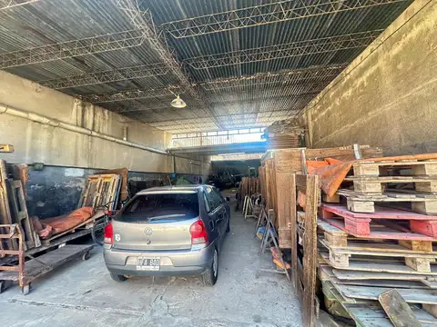 Galpon en Alquiler 7  mts Frente