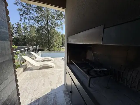 Departamento en Venta en Aldea Lago, USD 105.000