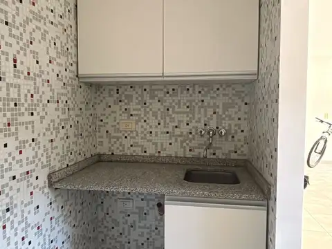 Departamento en Alquiler con 1 cocheras