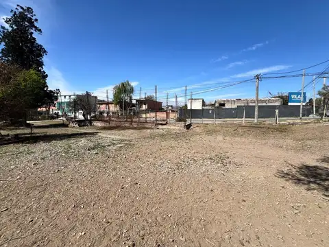 TERRENO EN ALQUILER AV BOLIVIA
