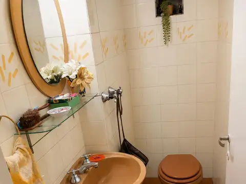 Departamento 4 ambientes con 2 baños