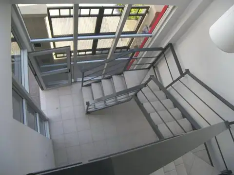 Oficina en Alquiler en Tolosa, $ 500.000