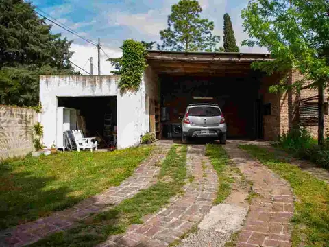 Casa en Venta con 1 cochera