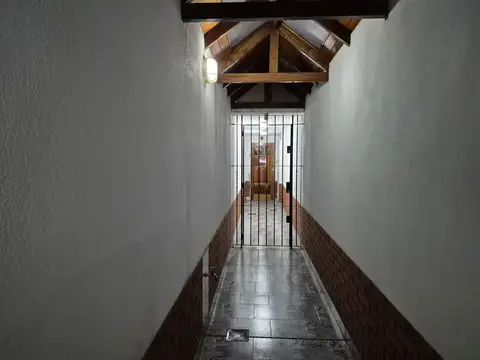 Patron 6900, Piso PB
