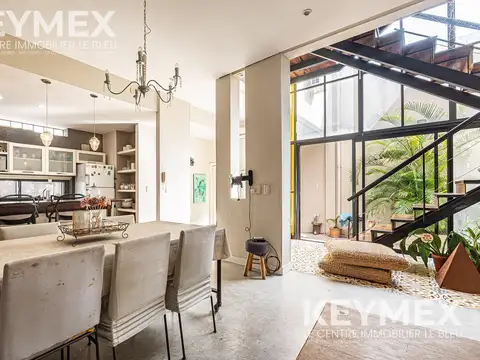 Venta Casa 4 ambientes con cochera y terraza en Villa Urquiza