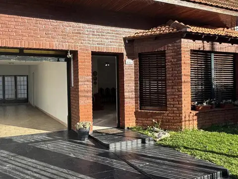 Casa en Venta en Florida Mitre/Este, USD 370.000