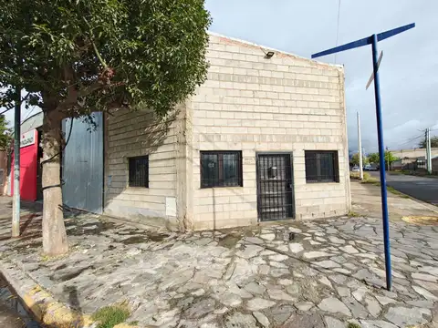 Galpón en alquiler de 276m2 Ubicado en Av Brasil