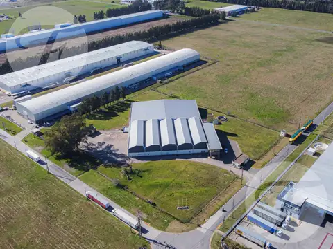 Nave en Parque Industrial Campana – Retorno alto y opción de ampliar superficie cubierta