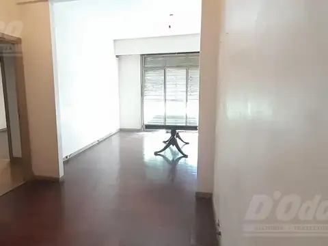 Depto Tipo Casa en Venta 50 años