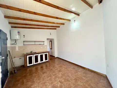 Depto Tipo Casa 2 ambientes con 1 baño