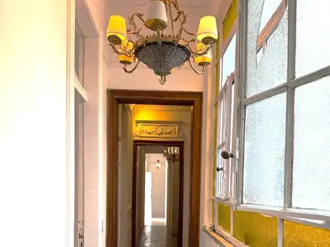 Marcelo Torcuato De Alvear 1400