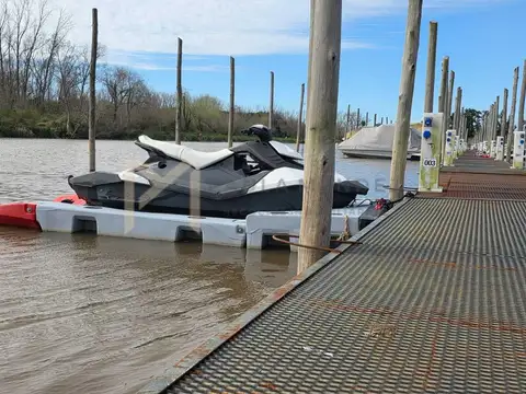 Barrio Náutico Villa Marina II, 100