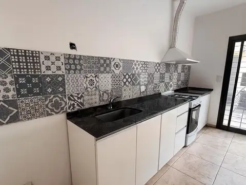 Depto Tipo Casa en Venta de 3 ambientes