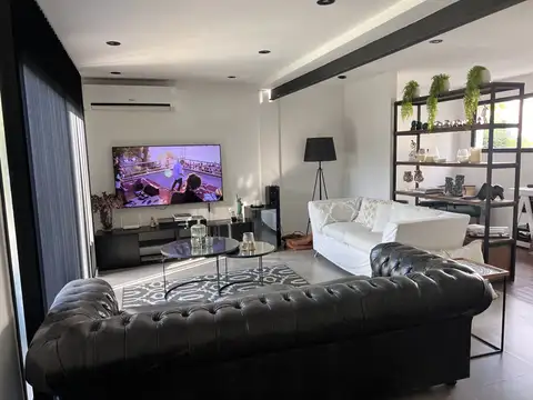 Casa en Barrio Cerrado