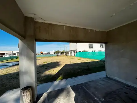 Quinta en Venta con 1 cochera