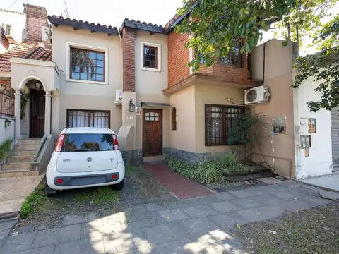 VENTA PH CASTELAR NORTE CON COCHERA APTO CREDITO