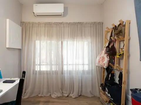 Depto Tipo Casa en Venta con 1 cocheras