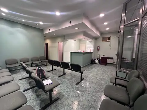 VENTA CONSULTORIOS EN LANUS IDEAL INVERSIÓN