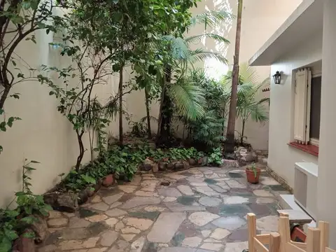 VENTA COLEGIALES 3 AMB CON DEP. EN PB GRAN JARDIN