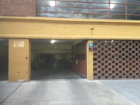 Venta Cochera Belgrano, fija en Planta Baja.