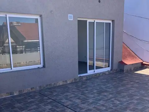 Depto Tipo Casa en Venta de 2 ambientes