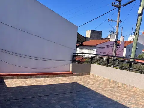 Depto Tipo Casa en Venta de 1 dormitorio