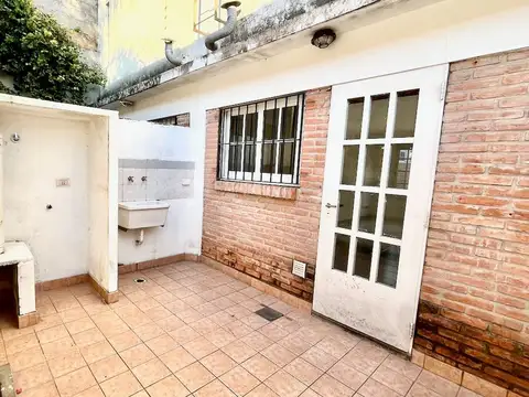 Depto Tipo Casa en Venta de 2 ambientes