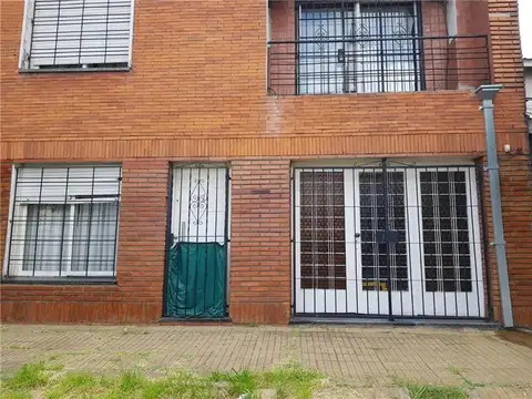 CASAS - P. HORIZ. - TEMPERLEY - ESTE, GRAN BS. AS. SUR