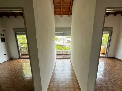 Depto Tipo Casa en Alquiler de 3 dormitorios