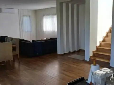 Casa en Venta 1 año