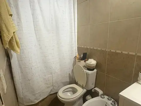 Tucuman  al 1400 Dpto Alquiler 1 Dormitorio con Patio