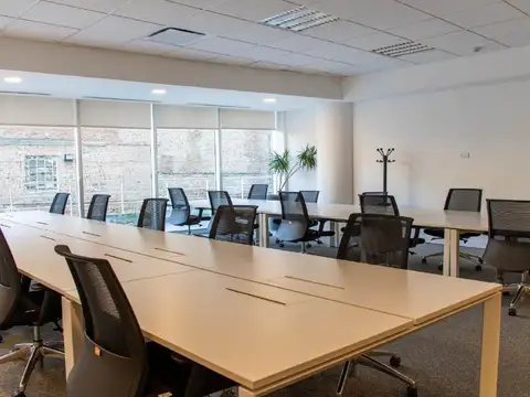 Oficina en Alquiler en Parque Patricios, USD 6.804