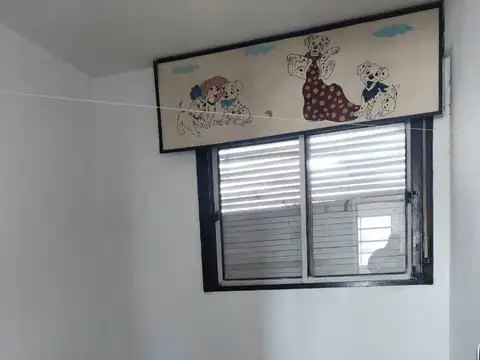 Departamento en Alquiler en Villa Gobernador Udaondo, $ 700.000