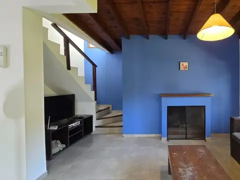 Depto Tipo Casa en Venta de 3 ambientes