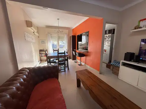 Dr. Luis Belaustegui 2800 , Piso 1