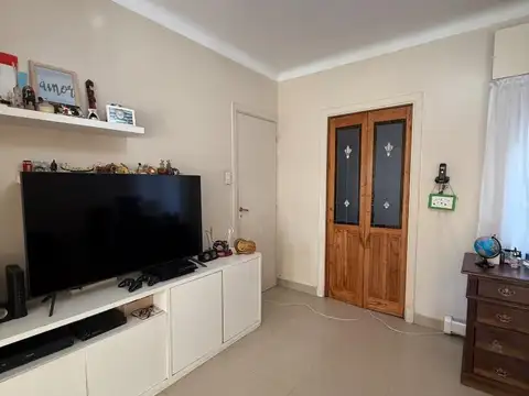 Depto Tipo Casa en Venta 50 años